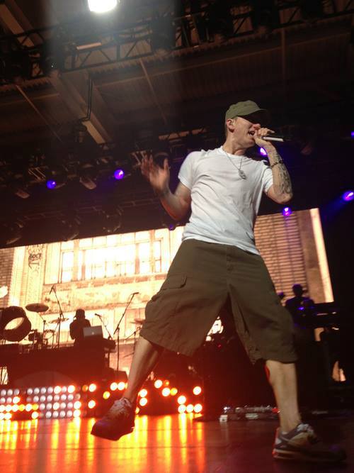 Eminem Bermuda