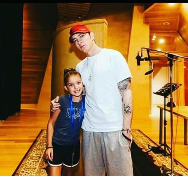 Eminem incontra fan malati grazie all´associazione Make A Wish