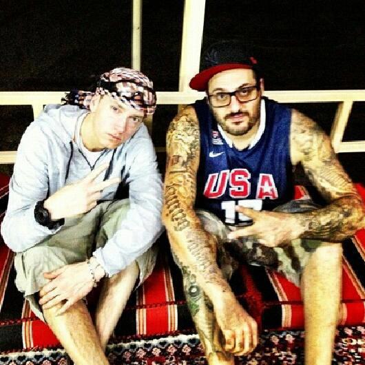 Foto coi fan ad Abu Dhabi per Eminem