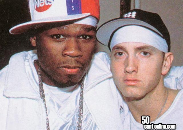 Eminem vicino a 50 cent: il rapper di New York ha perso la nonna