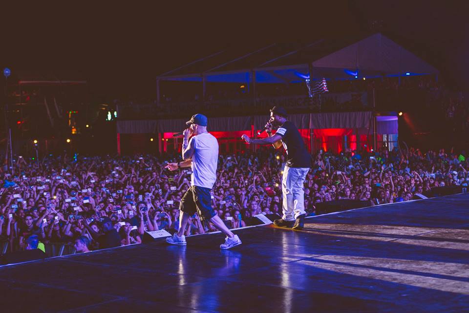 Eminem sul palco insieme a B.O.B. ad Atlanta: video