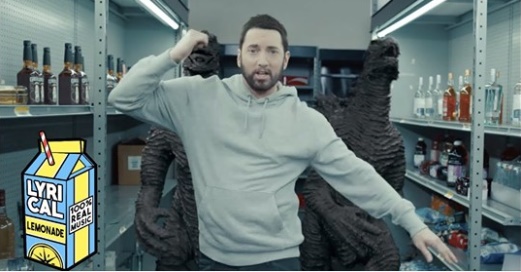 Eminem, ecco il video ufficiale del singolo Godzilla, feat Juice WRLD Eminem