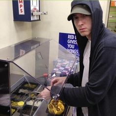 Eminem e la sua dipendenza... da Taco Bell!