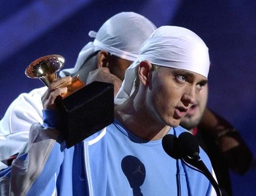 Eminem riceve 10 nominations per i Grammy Awards 2011