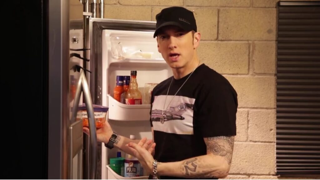 Eminem rilascia il suo video per i Detroit Pistons
