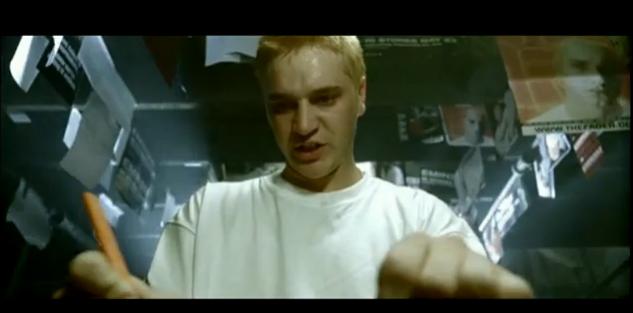 Eminem | Lettera di protesta di un cliente insoddisfatto che scrive una lettera in stile Stan