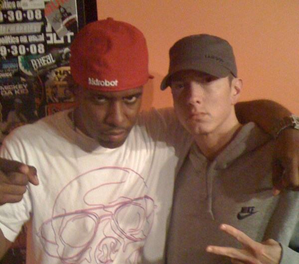 DJ Whoo Kid racconta di come fu bandito da Detroit per aver leakkato una canzone di Eminem