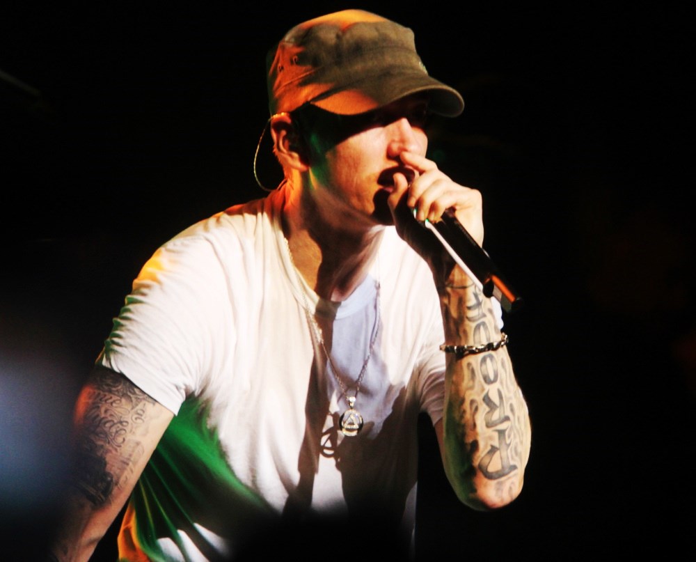 Marc Labelle della Shady Records conferma che l´album di Eminem arriverà al più presto