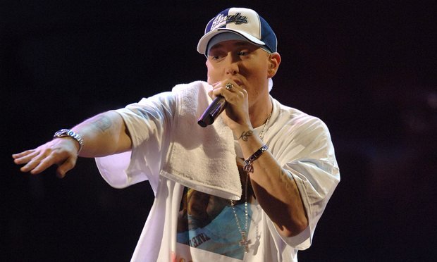 Musica di Eminem terapeutica per una giovane in difficoltà
