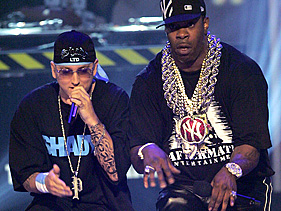 Eminem e Busta Rhymes si sfideranno in una canzone: "Calm Down"