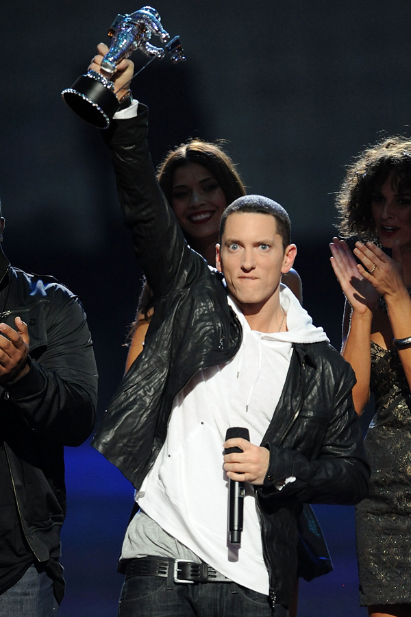 Eminem vince il Best International Act ai MAMA